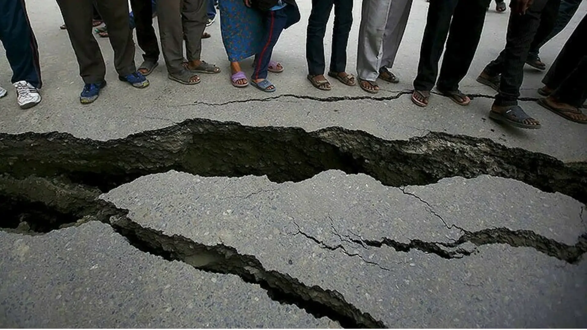 <a href='https://bengalbeat.today/earthquake-nepal-tremors-bihar-bengal-sikkim/'>Earthquake Strikes Nepal: Tremors Felt in Bihar, Bengal, and Sikkim</a>